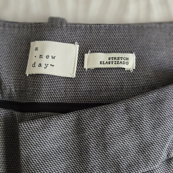 Skinny High Rise Ankle Pants - Picture 6 of 7